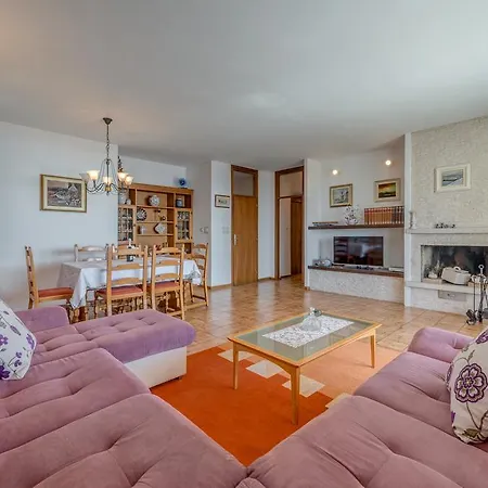 Three Bedroom - Meje Apartamento